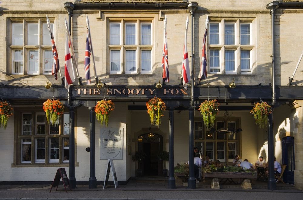 The Snooty Fox 1