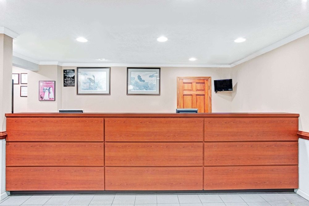Super 8 by Wyndham Williamsburg/Historic Area 2