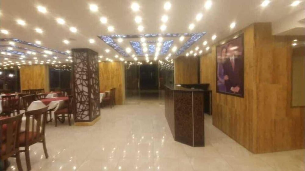 petra agora hotel 2