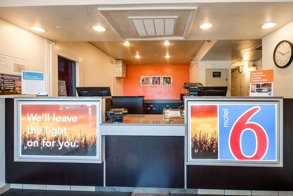 Motel 6 Lenexa, KS - Kansas City Southwest 2