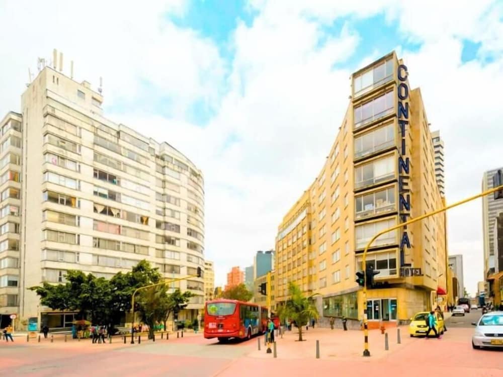 Hotel Continental ByHours 1