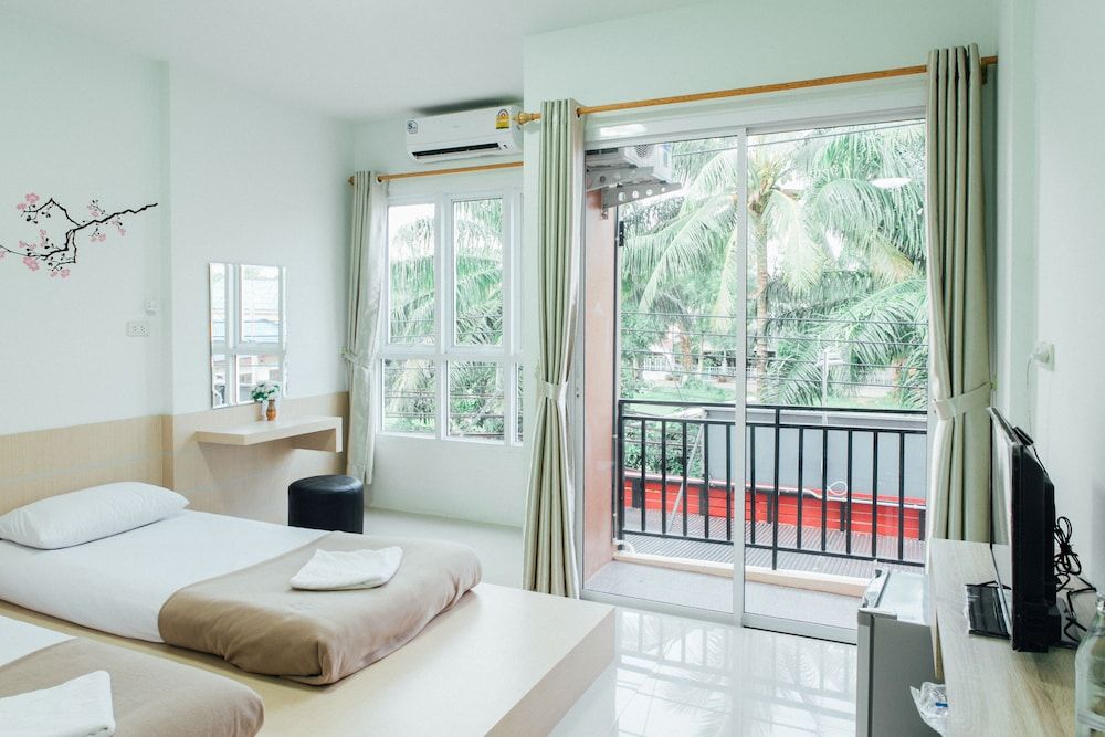 Cheaper Room 1