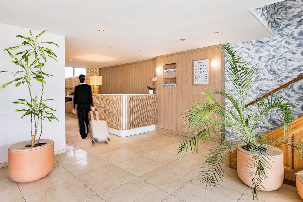 Hôtel Terminus 2