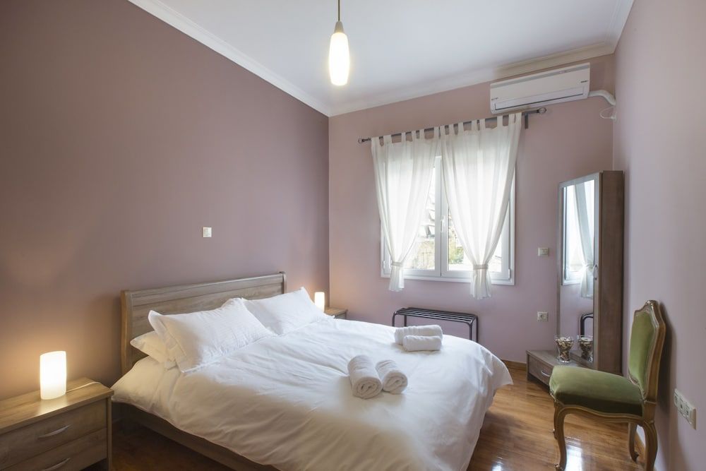 Keramikos Cozy Apartment by YHA 1