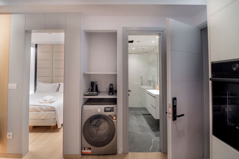 Contessa Bianca San Rocco Luxury Residences 2