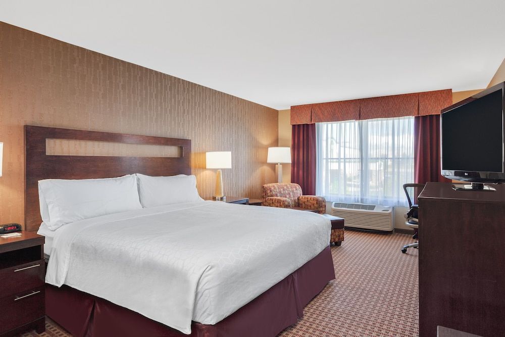 Holiday Inn Express & Suites GILLETTE by IHG 2