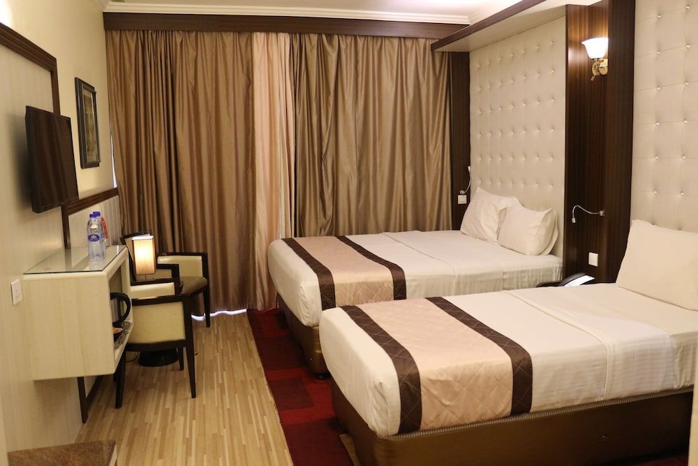 Al Khaleej Grand Hotel 1