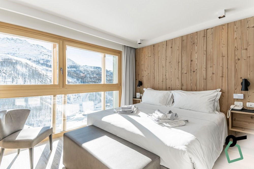 Hotiday Cervinia Ski&Spa 1