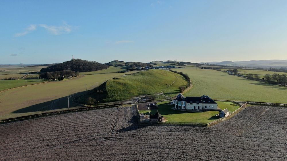 Garleton Lodge 1