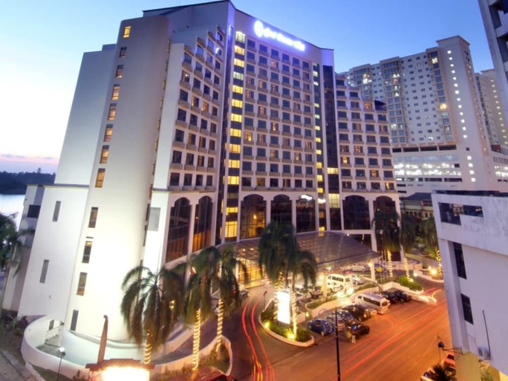 Grand Riverview Hotel 1