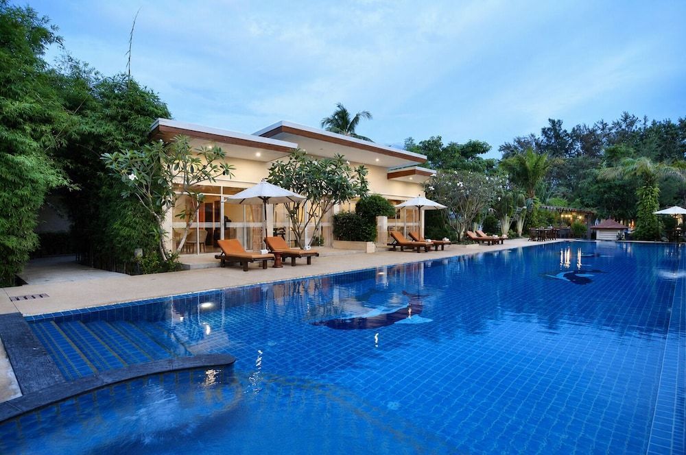 Blue Palm Seafront Resort Phuket 1