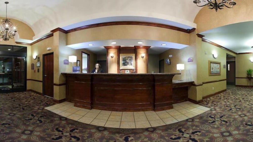Holiday Inn Express & Suites BARSTOW - ROUTE 66 by IHG 1