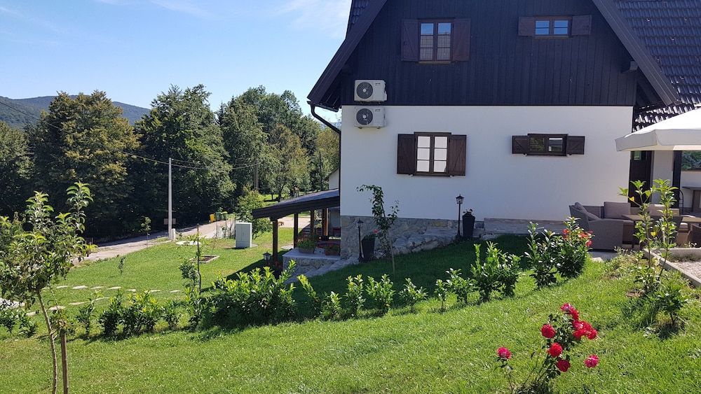 B&B Plitvice Lakes Villa Prica 1