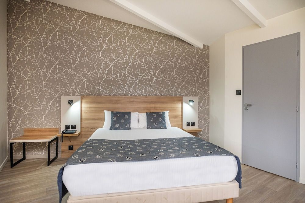 Charme Hôtel, Montbéliard Sud 1