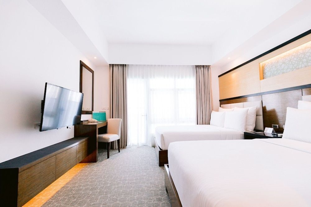 Arterra Hotel and Resort 2