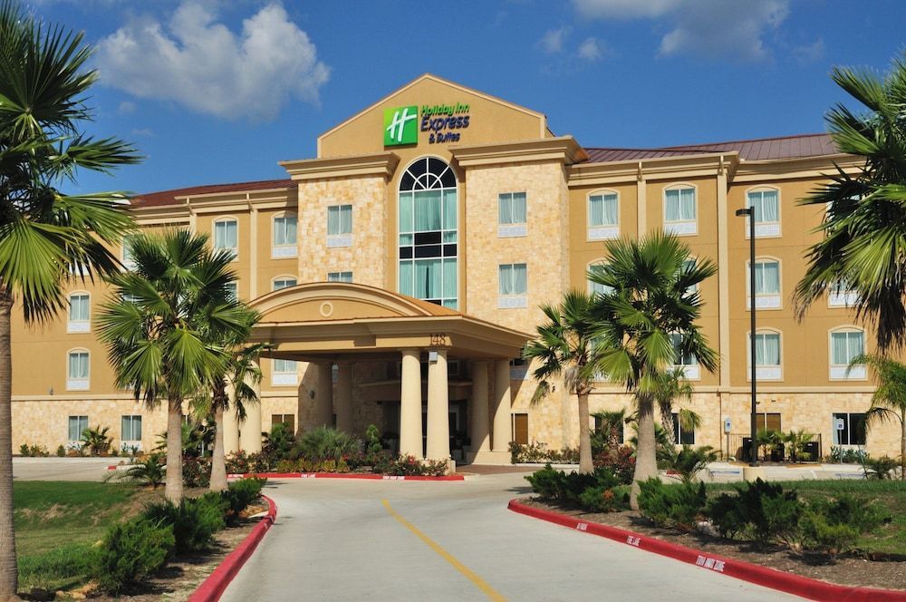 Holiday Inn Express & Suites HUNTSVILLE by IHG 1