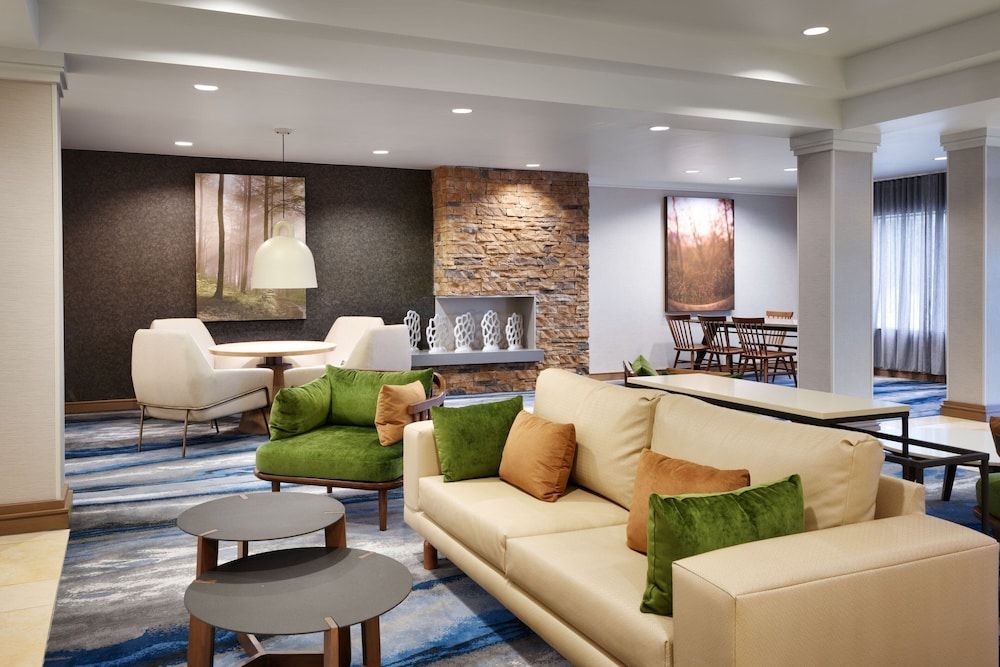 Fairfield Inn & Suites by Marriott Albany 2
