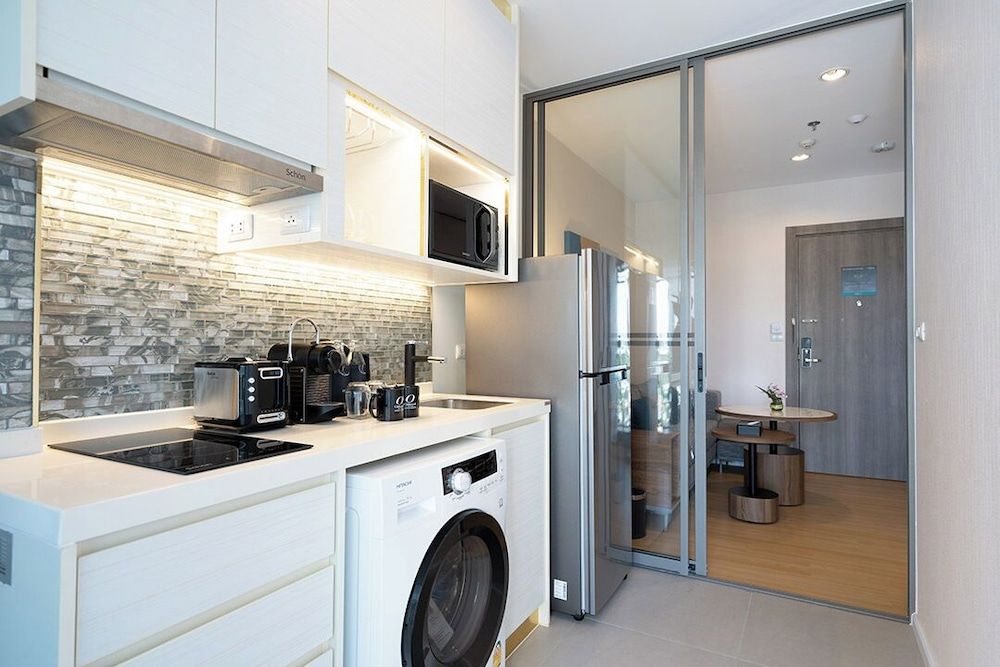 Oakwood Suites Tiwanon Bangkok 1