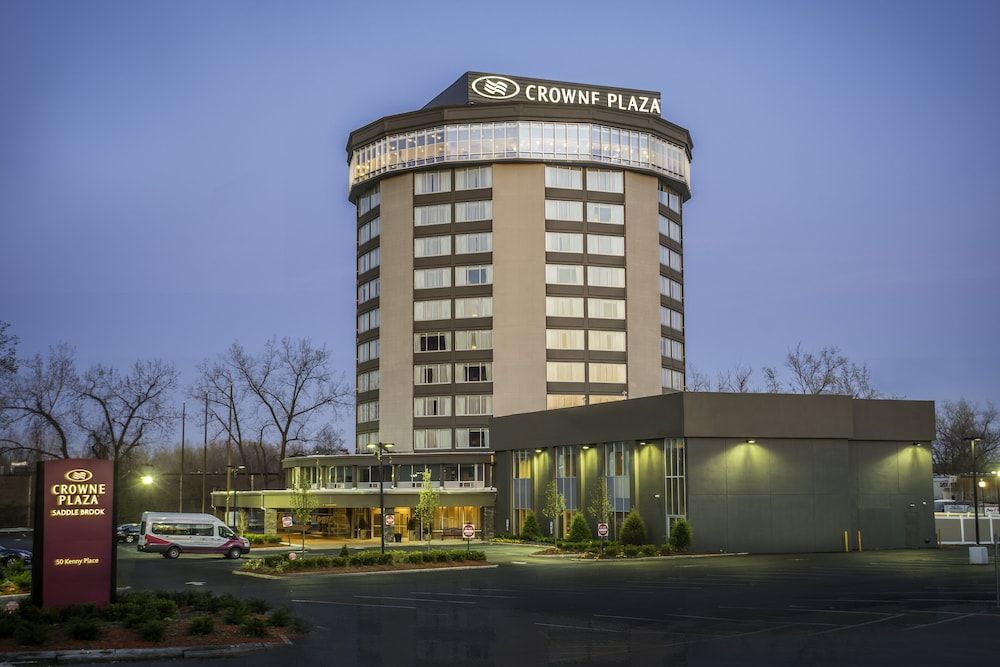 Crowne Plaza SADDLE BROOK by IHG 1