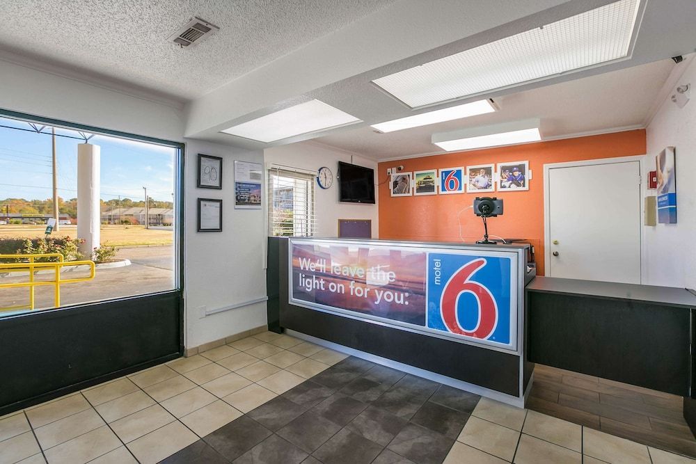 Motel 6 Dothan, AL 2