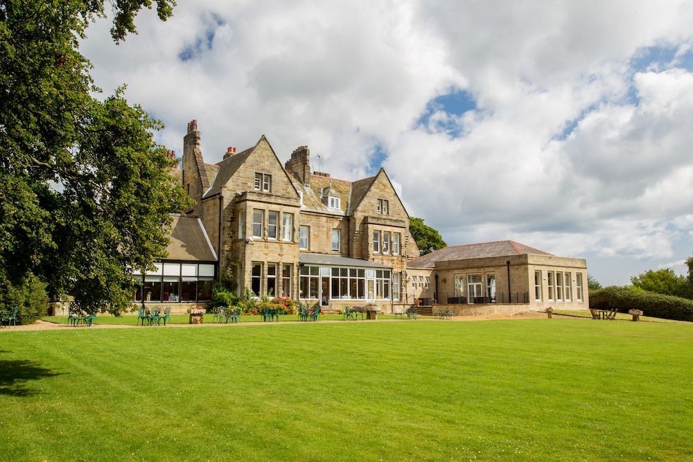 Grinkle Park Hotel 1