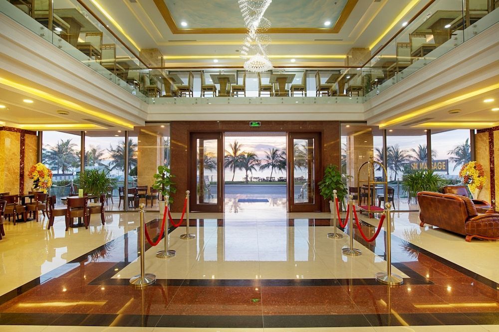 Serene Beach Hotel Danang 2