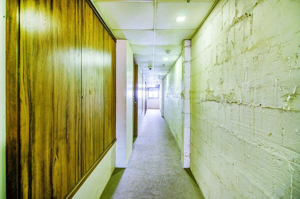 Fabhotel Crawford Inn 2