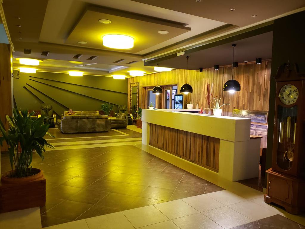 Hotel Enkelana 2