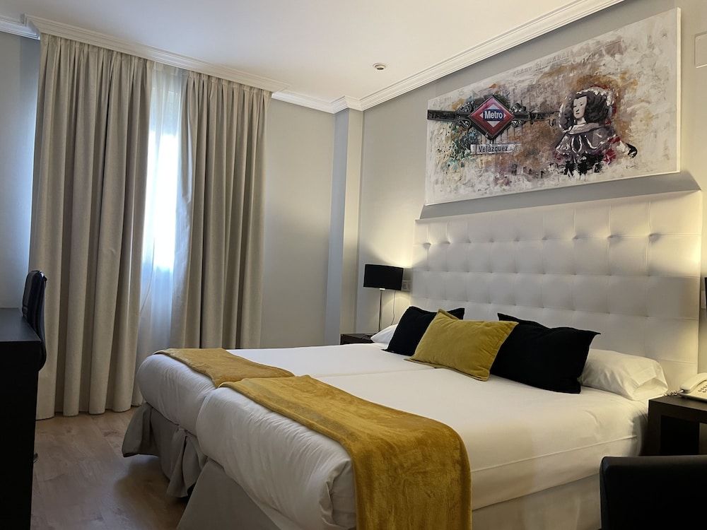 Hotel Suites Feria de Madrid 1