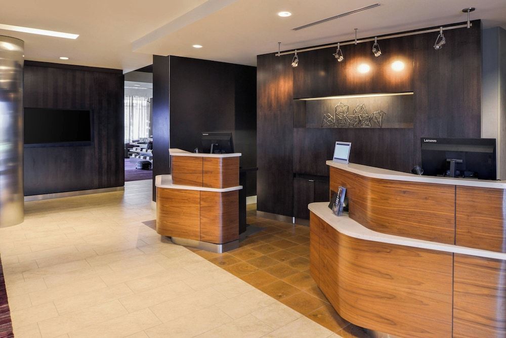 Courtyard by Marriott Columbus Grove City 2