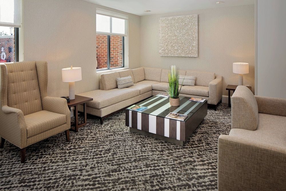 Residence Inn by Marriott Charleston Summerville 2