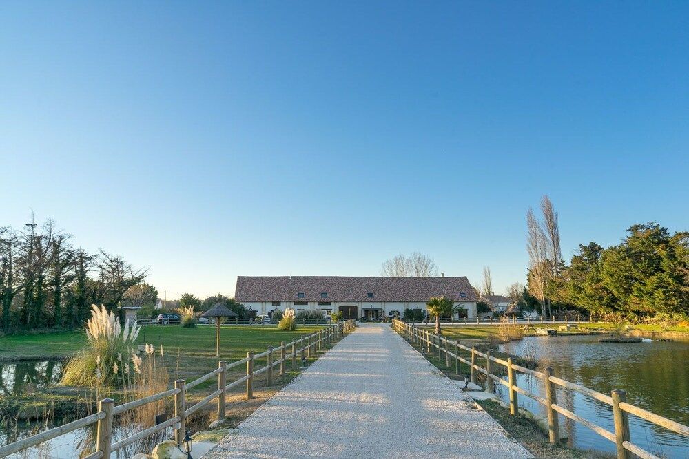 Abri Cosy - Suite Romantique en Camargue 1