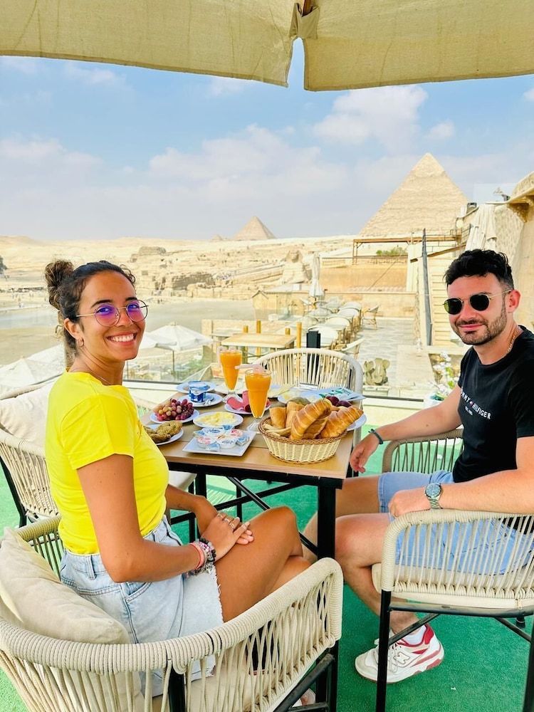 Hermes &Pyramids Hotel 1