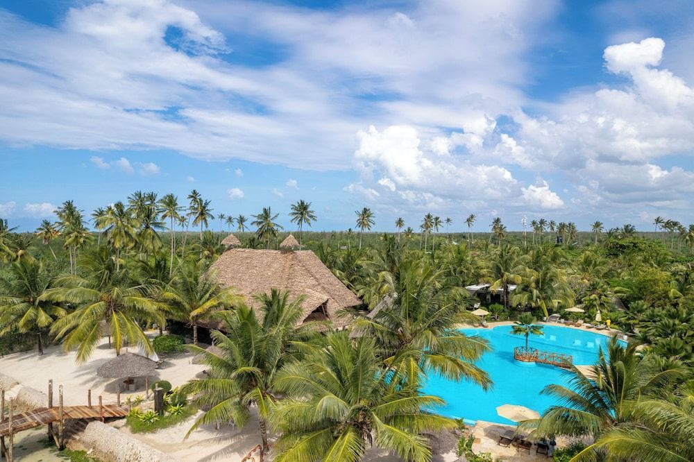 White Paradise Zanzibar 1