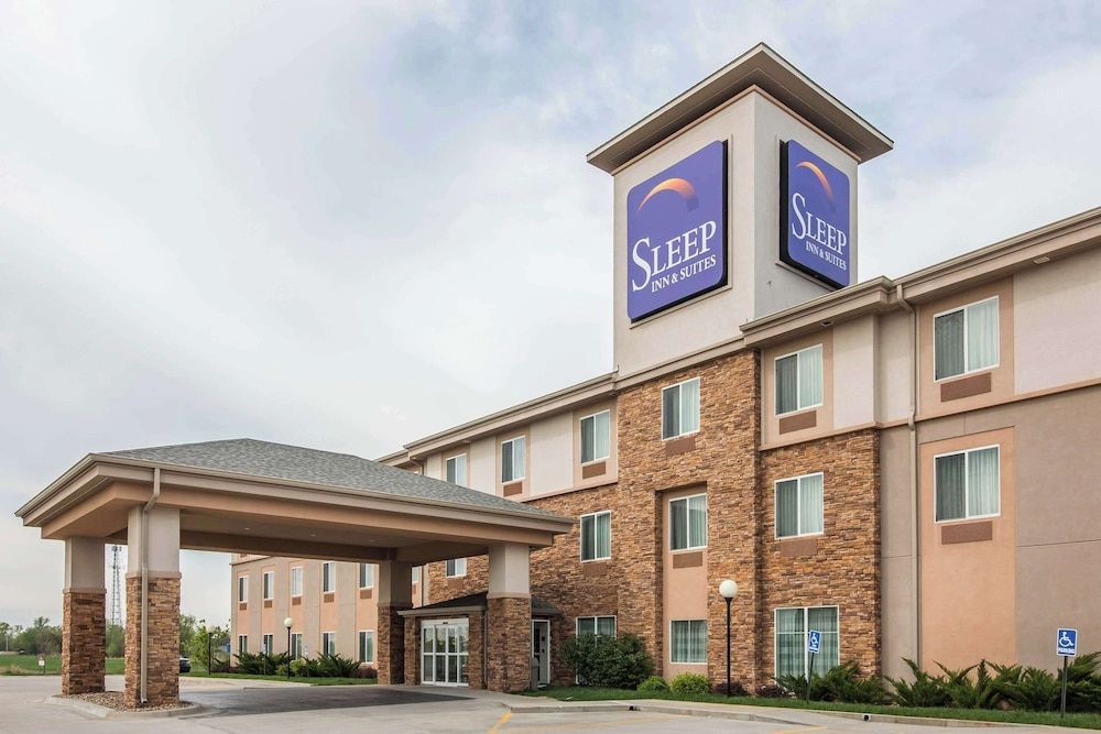 Sleep Inn & Suites Haysville - Wichita South 1
