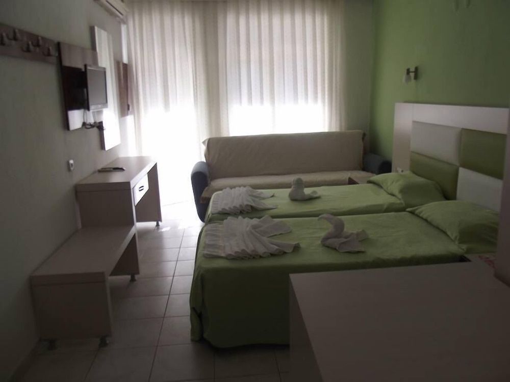 Derya Motel 2