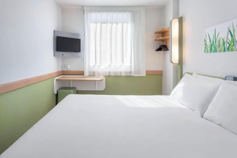 B&B HOTEL Zaragoza Plaza Mozart 2