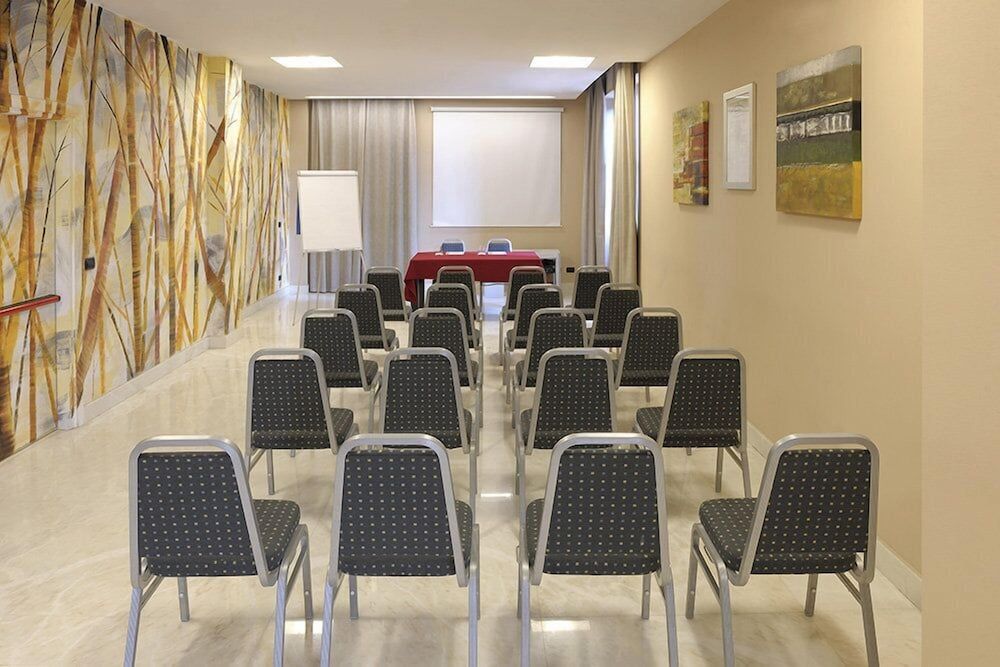 B&B HOTEL Habitat Giussano 2