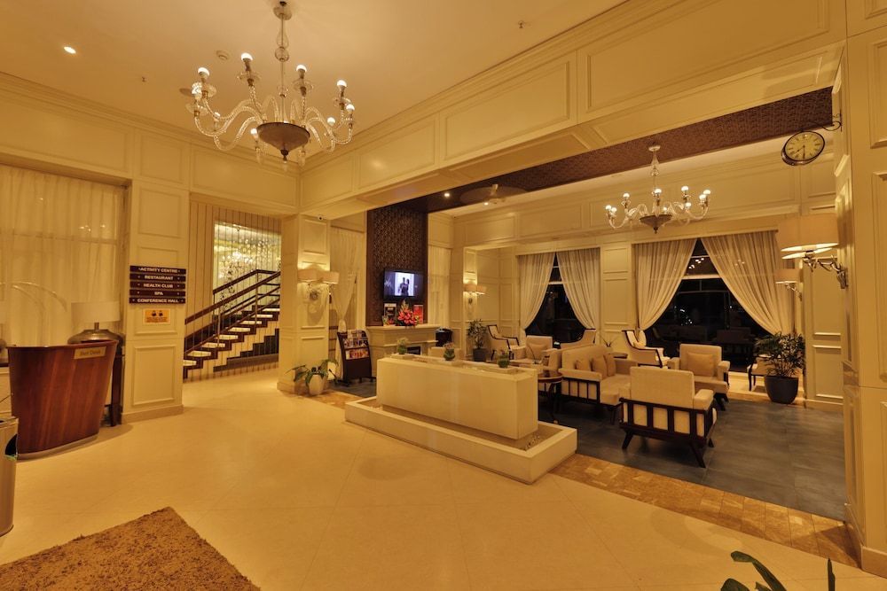 Fragrant Nature Munnar - A Five Star Classified Hotel 2