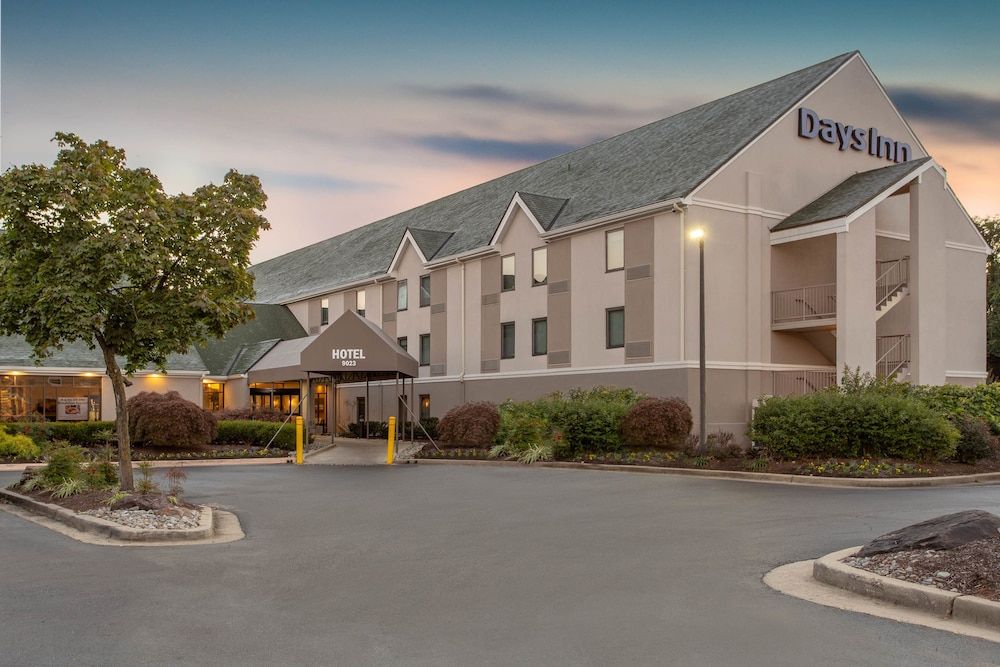 Days Inn by Wyndham Lanham Washington DC 1