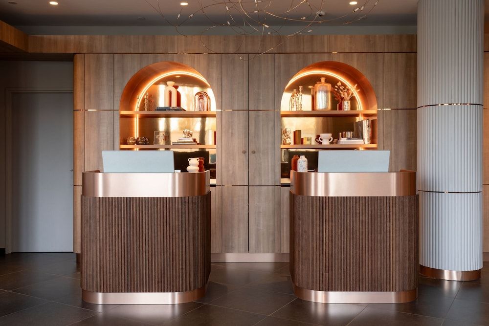 AC Hotel Paris Porte Maillot by Marriott 2