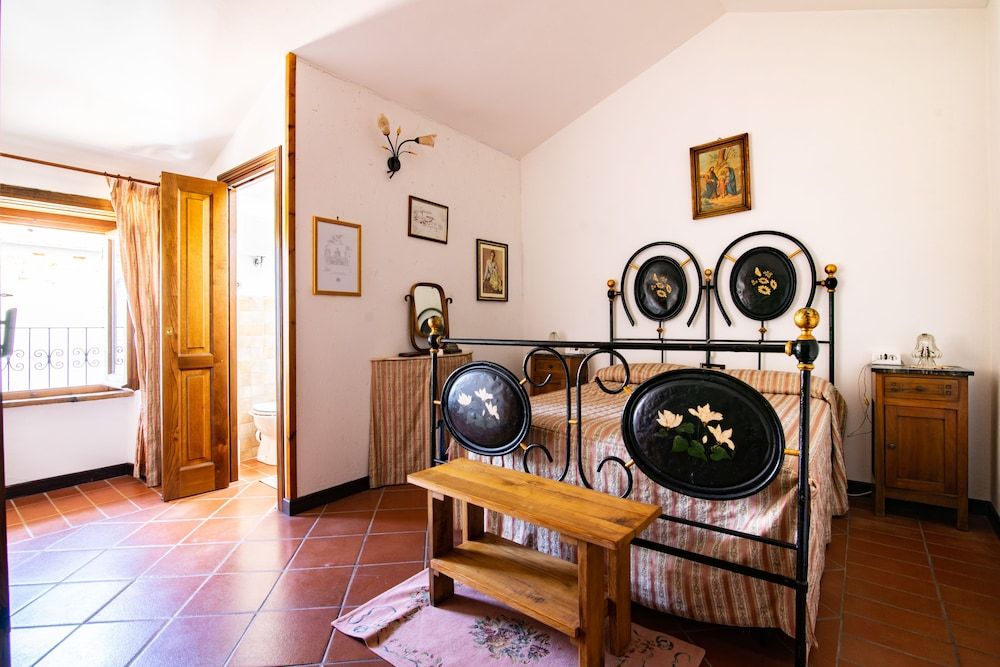 Il Castello Di Perchia 2