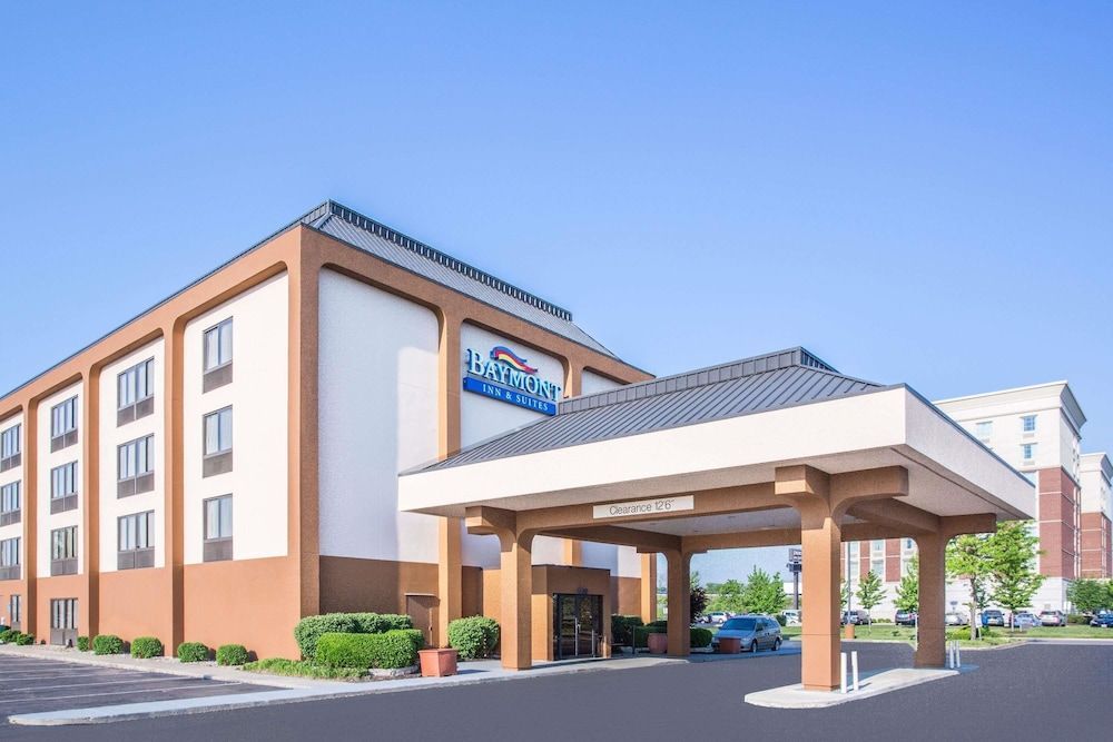 Baymont by Wyndham Cincinnati Sharonville 1