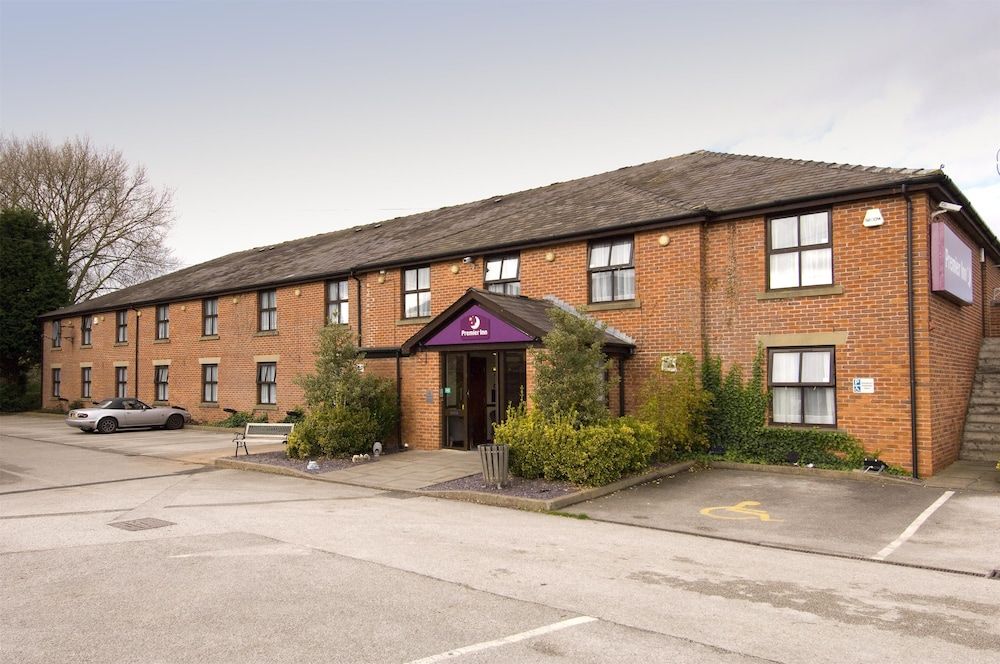 Premier Inn Crewe - Nantwich 1