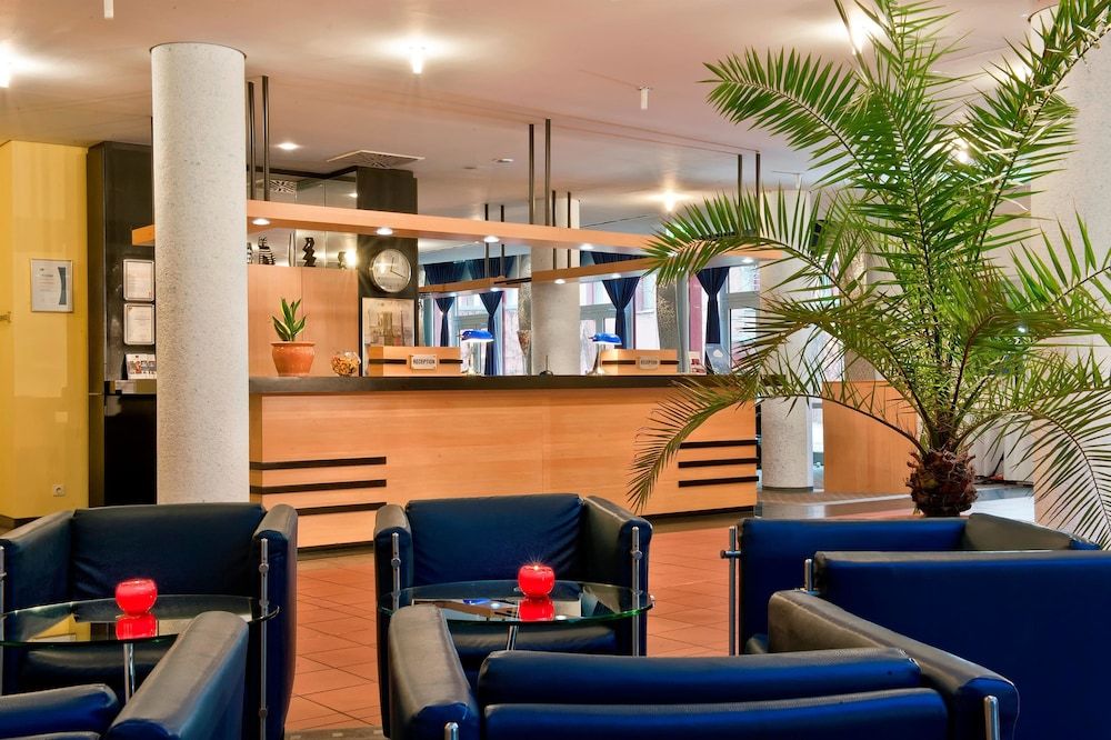 TRYP by Wyndham Halle 2