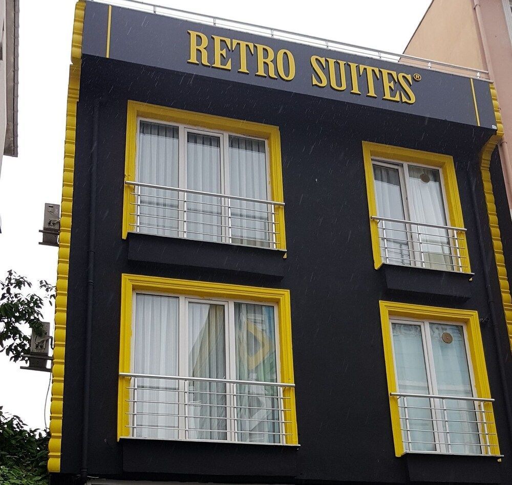 Retro Suites 1