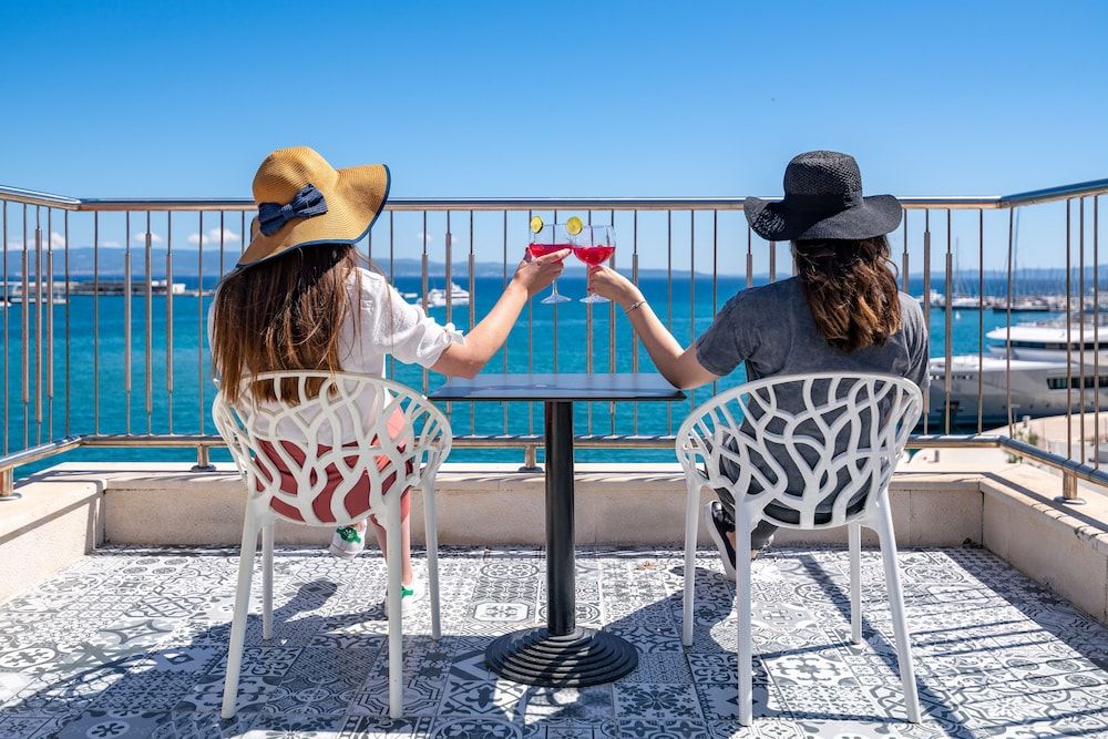 Galeria Valeria Seaside Downtown - MAG Quaint & Elegant Boutique Hotels 1
