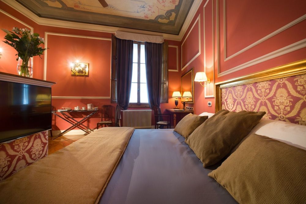 Boutique B&B Torre de' Conti 1