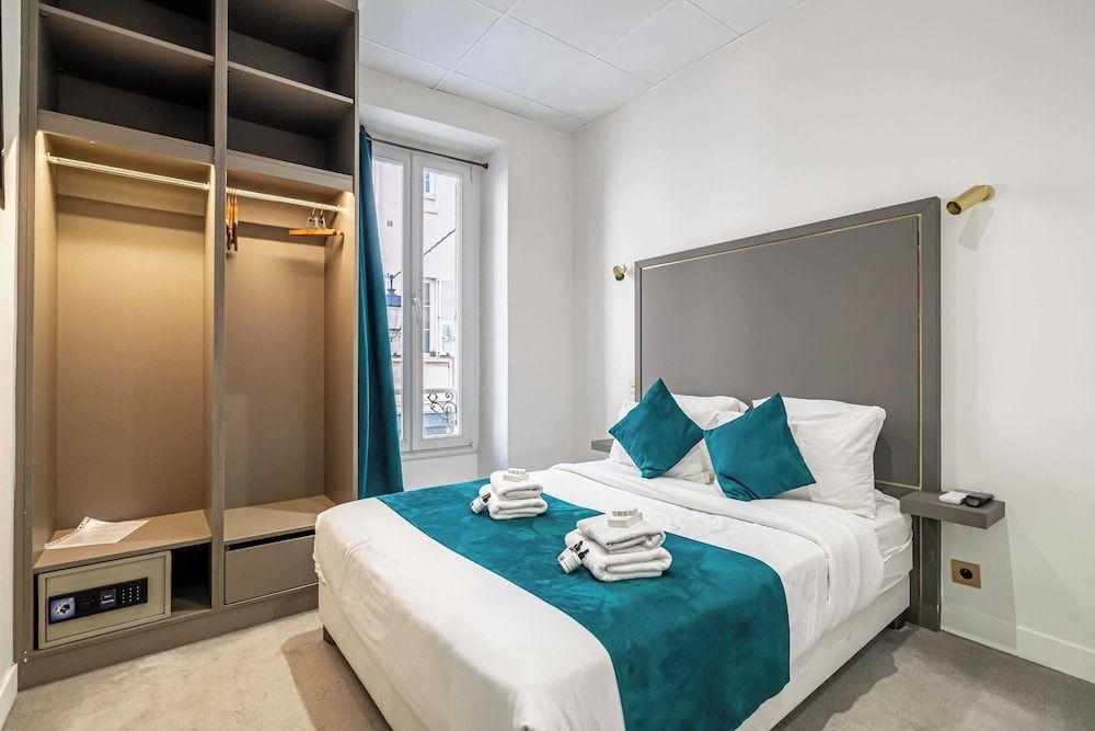 Apartment in Cannes for 2 People 1