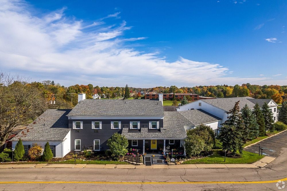 The Aurora Inn Hotel and Event Center 1